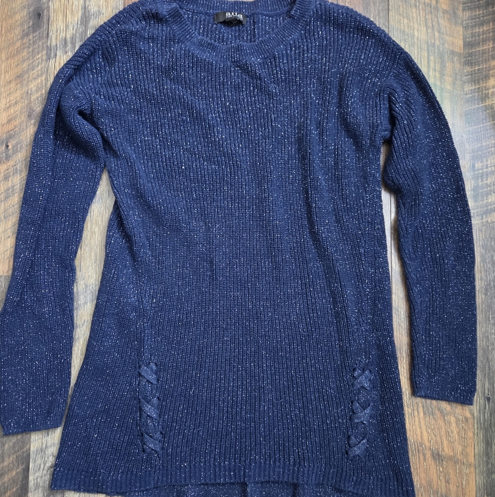 Women's Navy Sweater Size Small